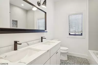 51 New St Unit #B, Montclair, NJ 07042 - Photo 9