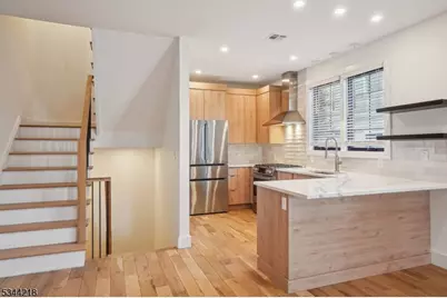 51 New St Unit #B, Montclair, NJ 07042 - Photo 7