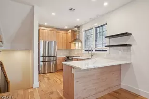 51 New St Unit, Montclair, NJ 07042 - Photo 5