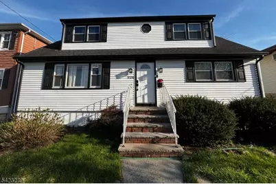 520 Spencer St, Elizabeth, NJ 07202 - Photo 1