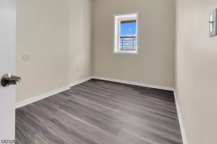 31A Martin Luther King Jr Dr, Jersey City, NJ 07305 - Photo 5