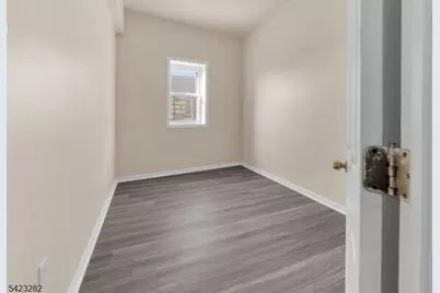 31A Martin Luther King Jr Dr #2, Jersey City, NJ 07305 - Photo 3