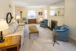 31 Burlington Rd, Clifton, NJ 07012 - Photo 3