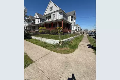 138 Hamilton Ave, Passaic, NJ 07055 - Photo 1