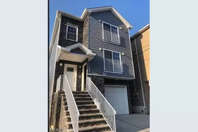 1019 E Grand St, Elizabeth, NJ 07201 - Photo 1