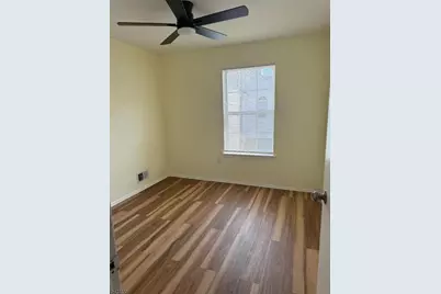 813 Plymouth Rd, North Brunswick Township, NJ 08902 - Photo 11