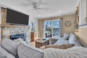 14 Bass Rock Rd, Hopatcong, NJ 07843 - Photo 19