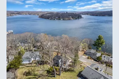 14 Bass Rock Rd, Hopatcong, NJ 07843 - Photo 1