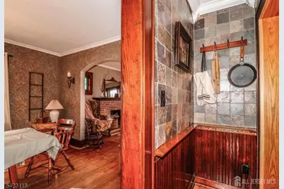 544 W Meadow Ave, Rahway, NJ 07065 - Photo 13