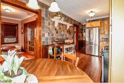 544 W Meadow Ave, Rahway, NJ 07065 - Photo 17