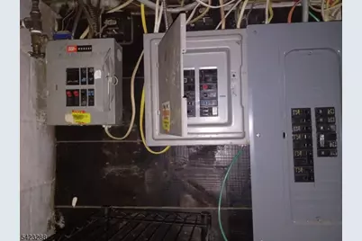 29 Orchard Rd, Maplewood, NJ 07040 - Photo 3