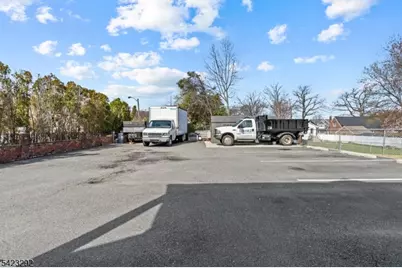 190 Stevens Ave, Cedar Grove, NJ 07009 - Photo 49