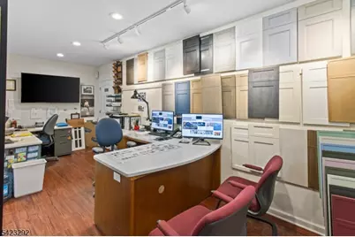 190 Stevens Ave, Cedar Grove, NJ 07009 - Photo 19