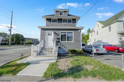 100 Kansas St #1, Hackensack, NJ 07601 - Photo 1