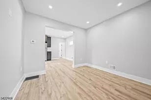 100 Kansas St, Hackensack, NJ 07601 - Photo 7