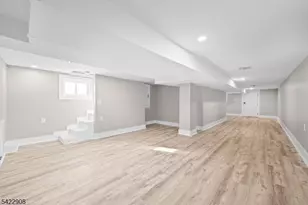 100 Kansas St, Hackensack, NJ 07601 - Photo 13