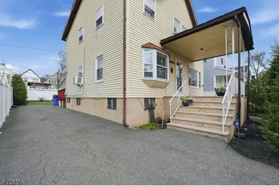 35 Bedford St, East Orange, NJ 07018 - Photo 25