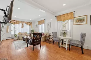 35 Bedford St, East Orange, NJ 07018 - Photo 5