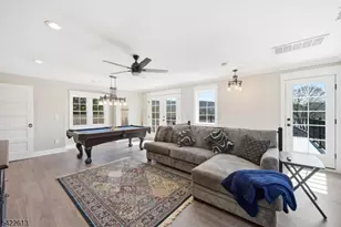 1074 Colfax Ave, Pompton Lakes, NJ 07442 - Photo 27