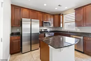 7 Maple Ave, Morristown, NJ 07960 - Photo 3