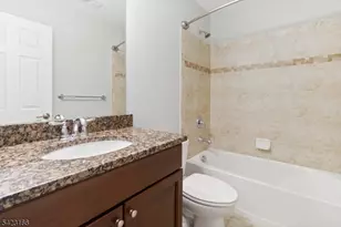 7 Maple Ave, Morristown, NJ 07960 - Photo 15