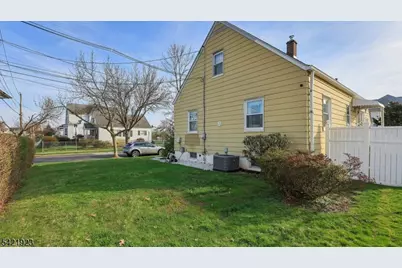 353 E Grant Ave, Roselle Park, NJ 07204 - Photo 25