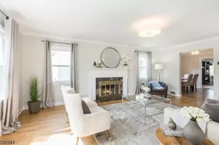 7 Evergreen Terrace, Millburn, NJ 07041 - Photo 3