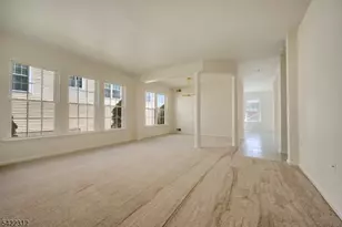 87 Kensington Cir, White Township, NJ 07823 - Photo 9