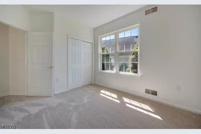 87 Kensington Cir, White Township, NJ 07823 - Photo 15