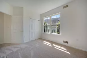 87 Kensington Cir, White Township, NJ 07823 - Photo 15