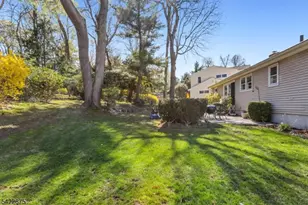 59 Albright Cir, Madison, NJ 07940 - Photo 31