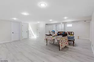 59 Albright Cir, Madison, NJ 07940 - Photo 27