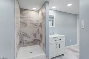 59 Albright Cir, Madison, NJ 07940 - Photo 9