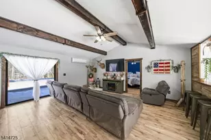 8 Martha St, Sandyston Township, NJ 07826 - Photo 15