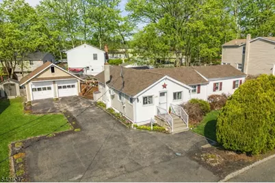 107 Kingston Rd, Parsippany, NJ 07054 - Photo 1