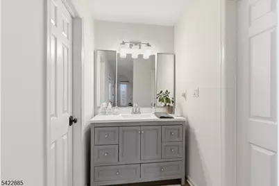 60 Tanager Ct, Wayne, NJ 07470 - Photo 5