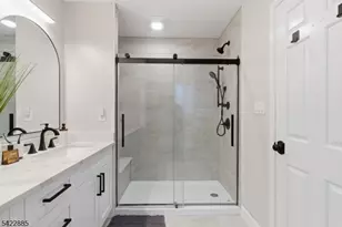 60 Tanager Ct, Wayne, NJ 07470 - Photo 11