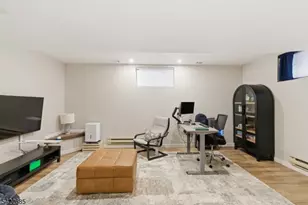 60 Tanager Ct, Wayne, NJ 07470 - Photo 33