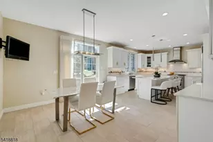 26 Sunset Rd, Livingston, NJ 07039 - Photo 9