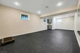 26 Sunset Rd, Livingston, NJ 07039 - Photo 31