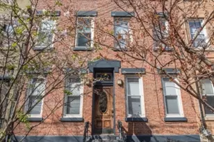 352 7th St, Jersey City, NJ 07302 - Photo 23