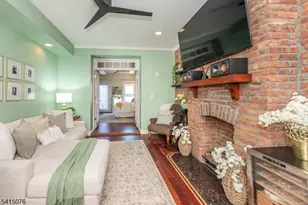 352 7th St, Jersey City, NJ 07302 - Photo 11