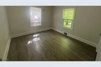273 W Mount Pleasant Ave, Livingston, NJ 07039 - Photo 9
