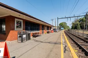 207 N Fullerton Ave, Montclair, NJ 07042 - Photo 23