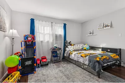 41 Pinetree Dr, Sayreville, NJ 08859 - Photo 11