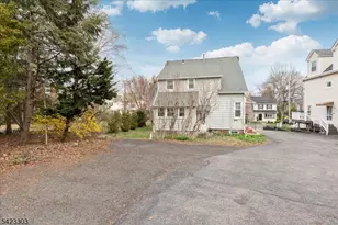 81 Tooker Ave, Springfield, NJ 07081 - Photo 17