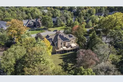 26 Mountain Ridge Dr, Livingston, NJ 07039 - Photo 37