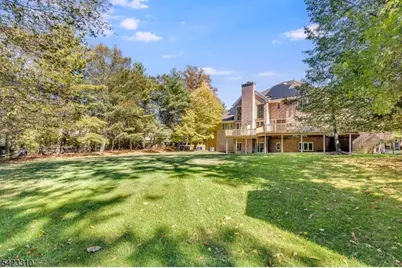 26 Mountain Ridge Dr, Livingston, NJ 07039 - Photo 35