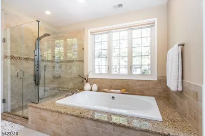 26 Mountain Ridge Dr, Livingston, NJ 07039 - Photo 21