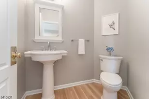 11 Messenger Ln, Raritan Township, NJ 08551 - Photo 19